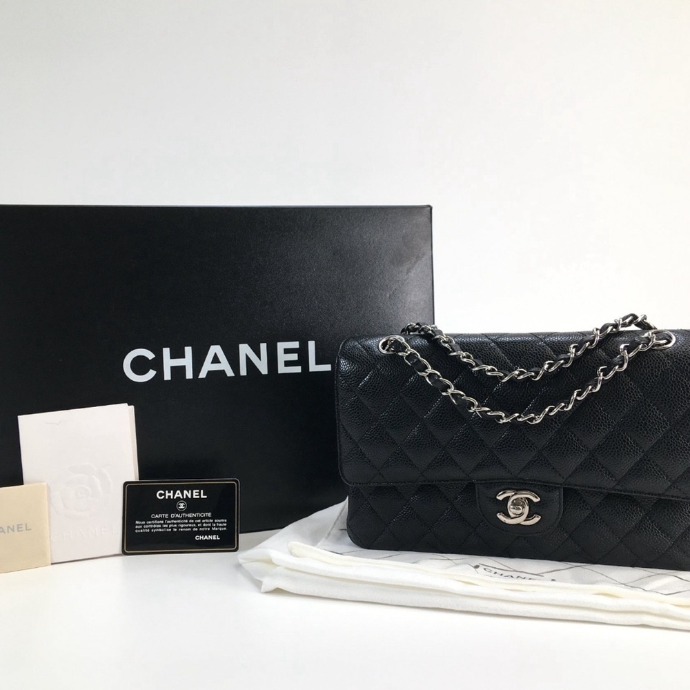 AUTHENTIC Chanel Classic Flap Medium Black Caviar Full Set